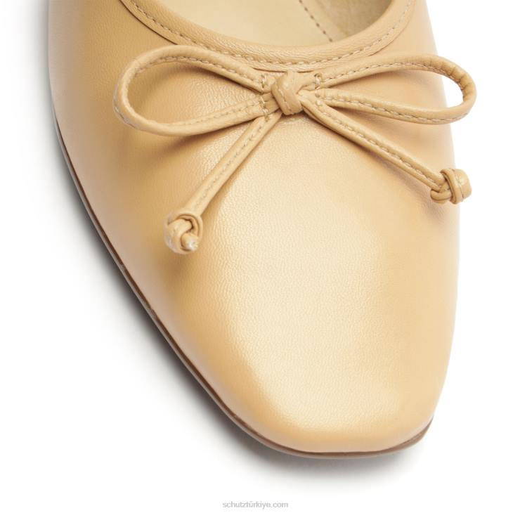 Schutz N42F611arisa rebecca allen deri düz çıplak IV