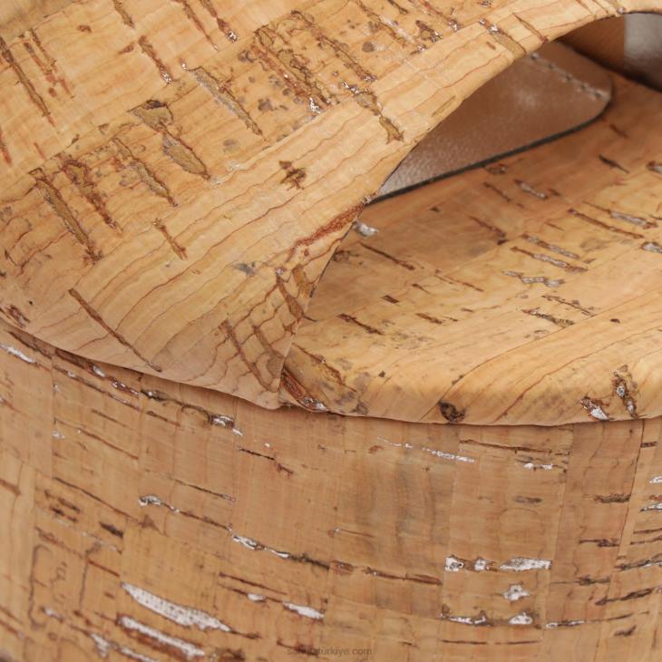 Schutz N42F629dalle kesme glam deri sandalet gümüş