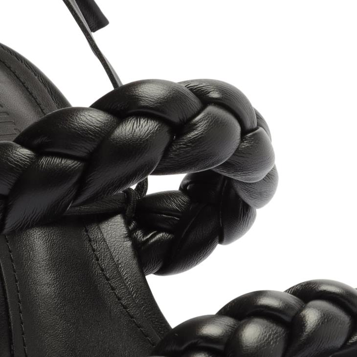 Schutz N42F125zarda yüksek blok sandalet siyah