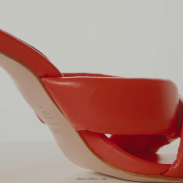 Schutz N42F34peri yüksek napa deri sandalet alev turuncu