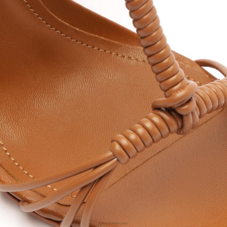 Schutz N42F74amunet blok deri sandalet yeni ahşap